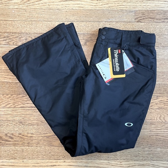 Oakley Tango Thinsulate ski snowboard pants medium NWT - Picture 1 of 5